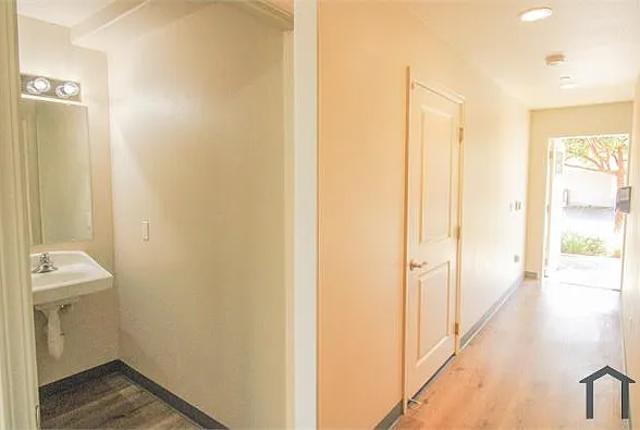 223 N School St #E — Photo 8