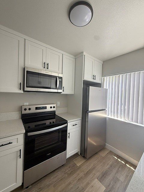 1st image of 244 50th St APT 19
