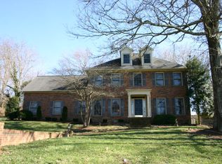 747 Russell Strausse Rd, Cookeville, TN 38501