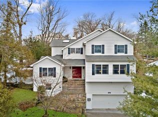 570 Fort Hill Rd, Scarsdale, NY 10583