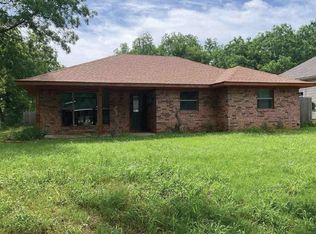 1024 N 3rd Ave, Durant, OK 74701