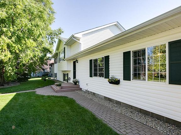 4th image of 591 Antrim Cir NW
