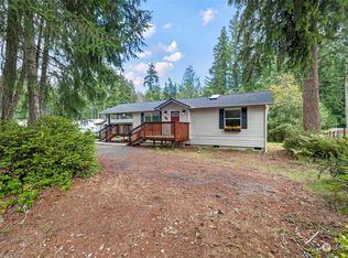 780 E Lakeshore Dr W, Shelton, WA