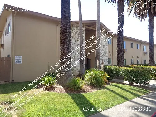 420 N Church St #109 Photo 1