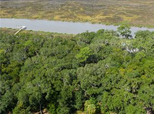 398 Pikes Bluff Dr, Saint Simons Island, GA 31522