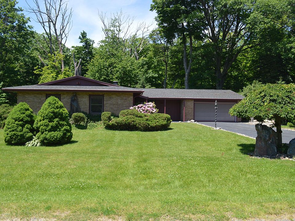 1st image of 974 Sierra Dr