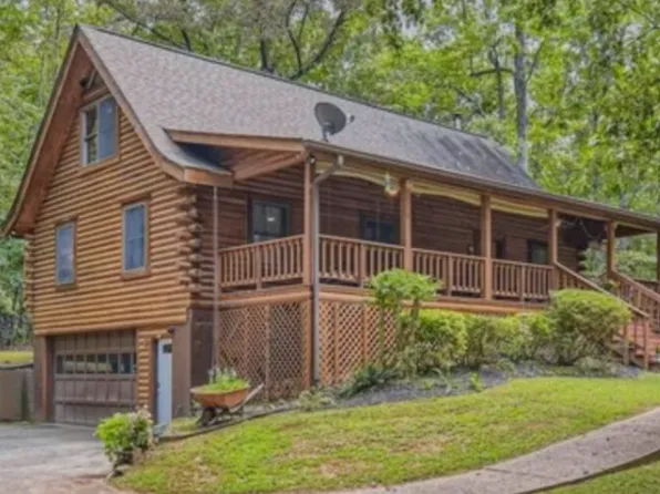 5969 Hearn Rd, Ellenwood, GA 30294