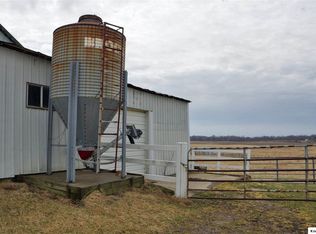 7182 Granville Rd, Mount Vernon, OH 43050