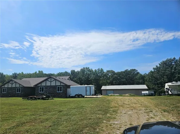25410 High Dr, Excelsior Springs, MO 64024