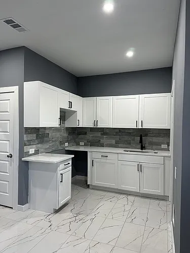 926 Centre St #4 Photo 1