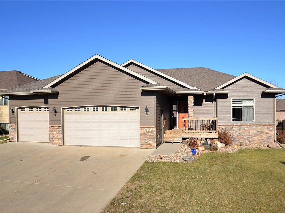 1st image of 4008 W 90th St