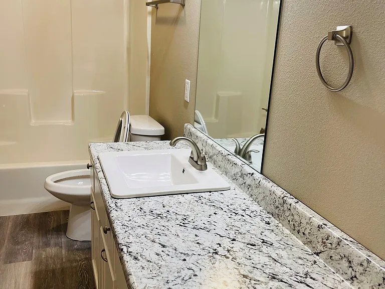 2109 W A St — Photo 15