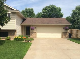 309 Monarch Ln, Holmen, WI 54636