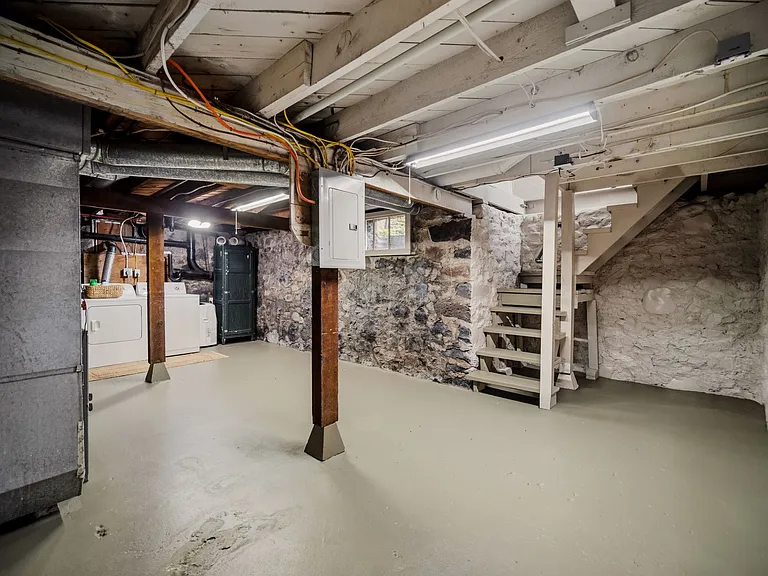 2612 W Dean Ave — Photo 40