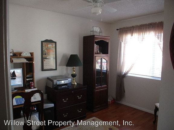 5th image of 33146 Tetterington St