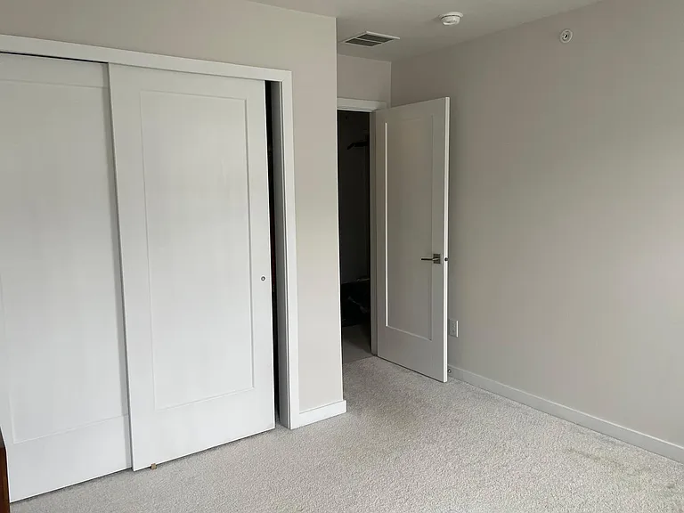 294 Kennedy Dr — Photo 41