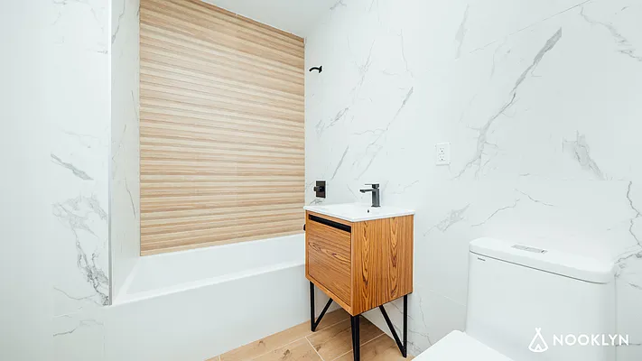Rented by Nooklyn NYC LLC | media 28
