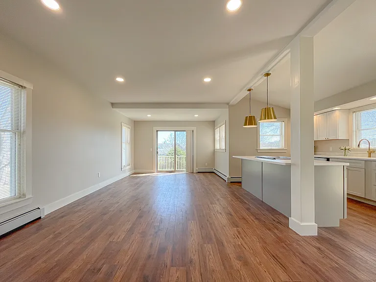300 Preble St #R — Photo 18