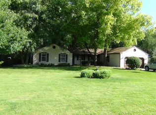 49W071 Deer Ridge Path, Big Rock, IL 60511