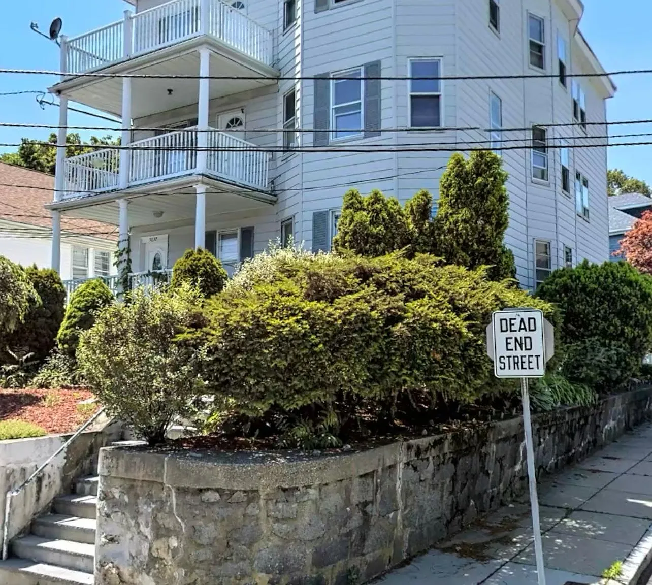 5037 Washington St — Photo 1