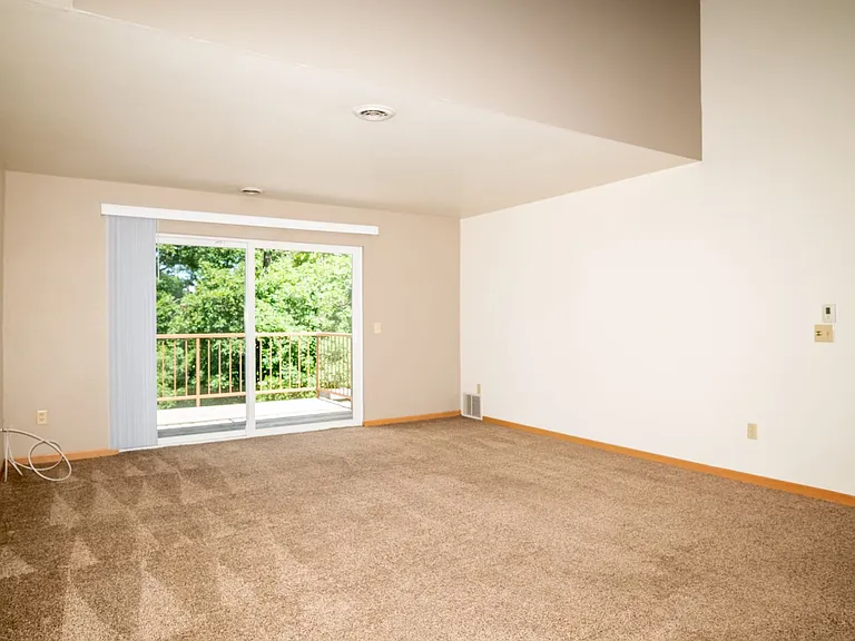Timber Bluff — Photo 39