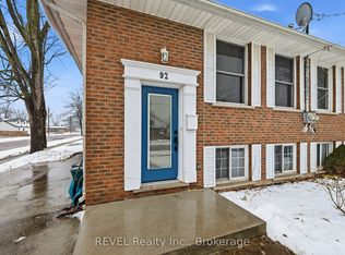 92 Lavinia St, Fort Erie, ON L2A 2E2