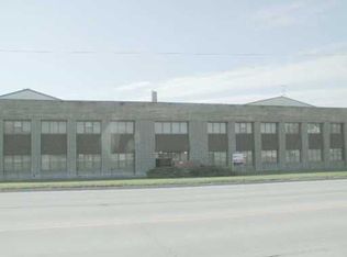 5650 6th St SW #B, Cedar Rapids, IA 52404