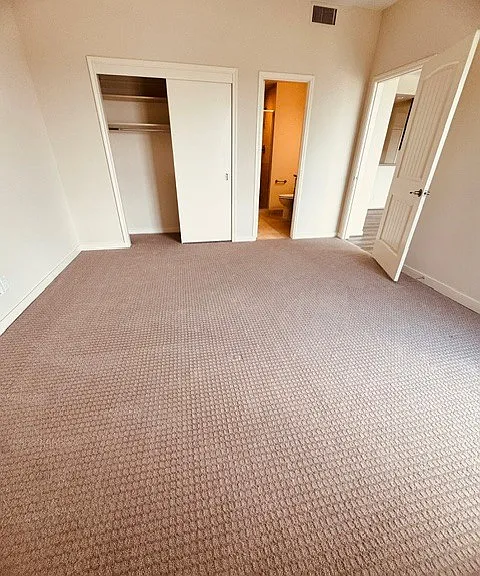 The Parklane — Photo 22
