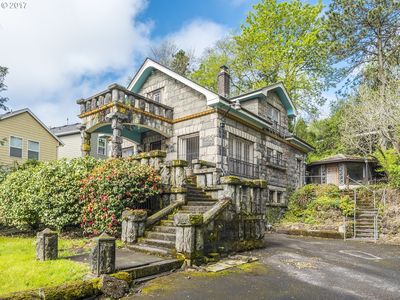4737 SW Kelly Ave, Portland, OR, 97239