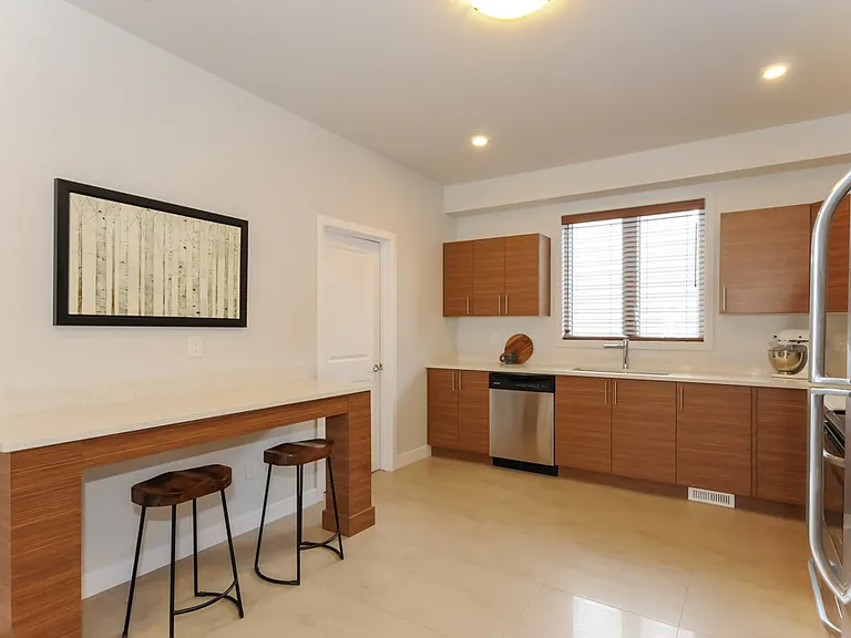 44 Ontario St #3B — Photo 6