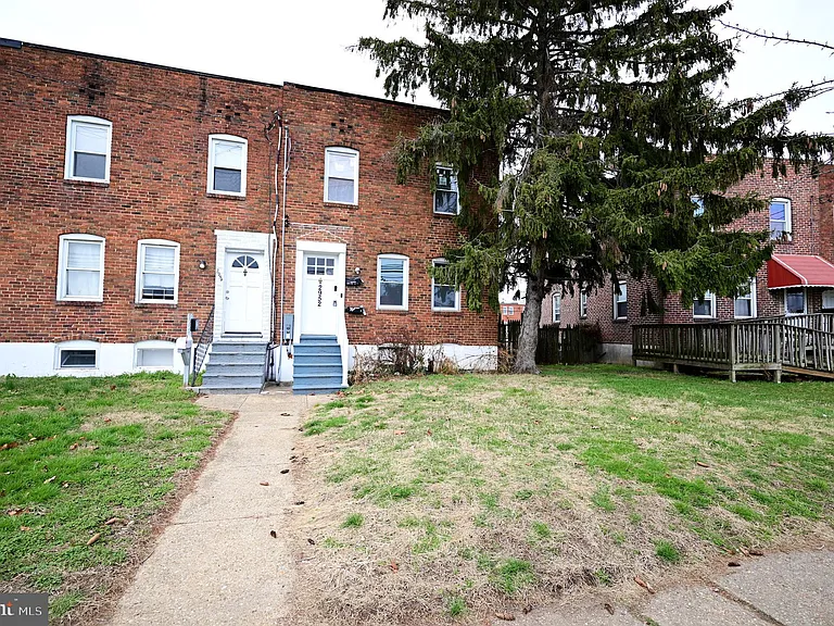 2952 Sollers Point Rd #B — Photo 6