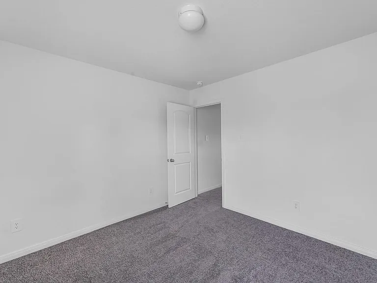 12998 Sorrento Bay Dr — Photo 7