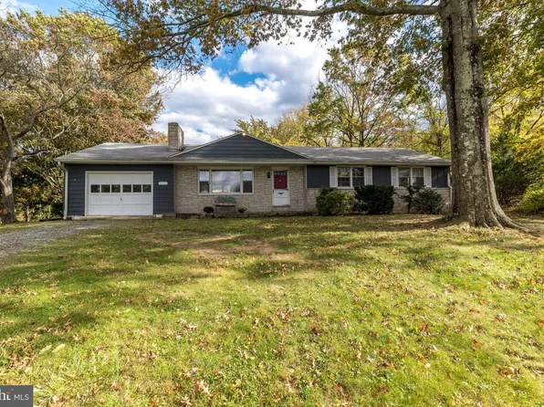 3300 Pottstown Pike, Spring City, PA 19475