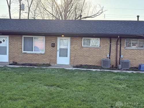 1st image of 35 Rita St #35