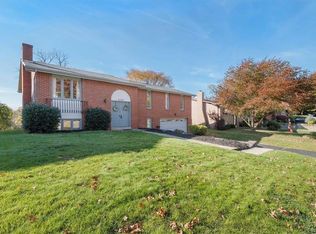 5507 Glen Hill Dr, Bethel Park, PA 15102