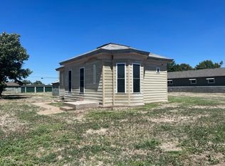 120 W Whittier St, Saint Francis, KS 67756