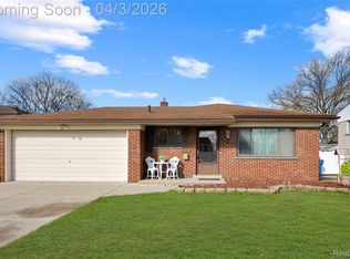 29821 Wagner Dr, Warren, MI