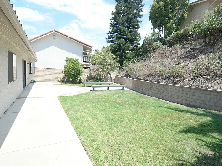 3630 Raincloud Ct — Photo 38