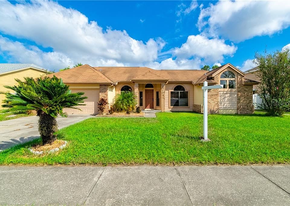 1st image of 2309 Oldfield Dr