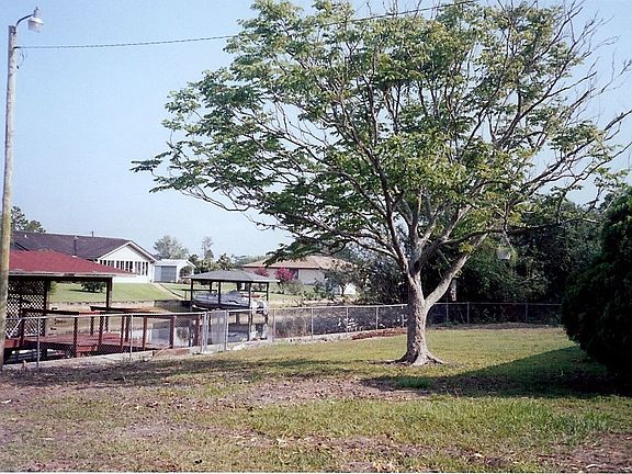 5th image of 6224 Amaryllis Dr