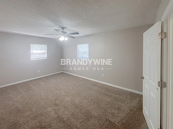 803 E Baker St — Photo 13