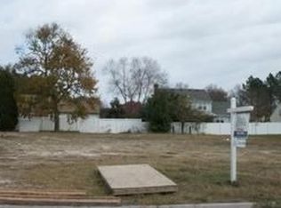 728 Chantilly Ln, Chesapeake, VA 23322