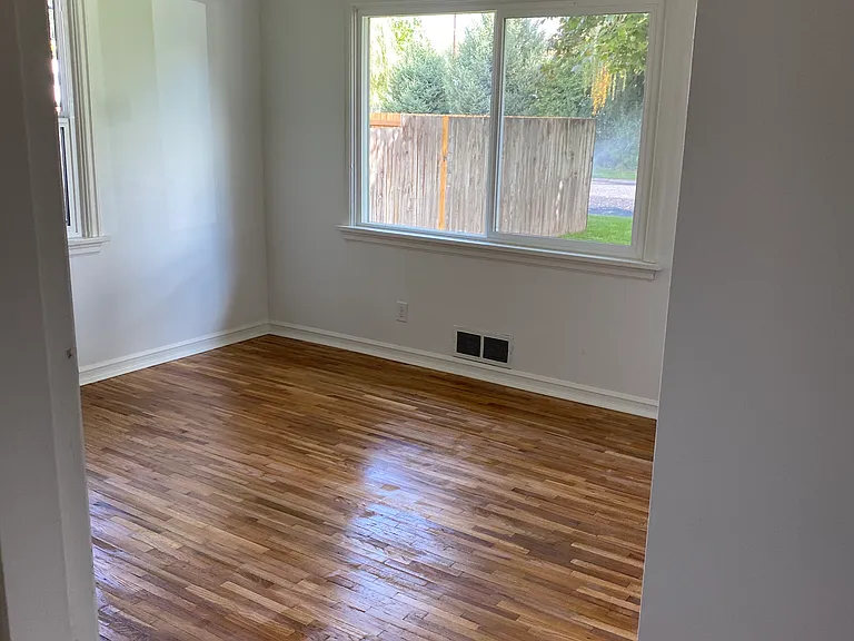 520 N 26th Ave — Photo 16