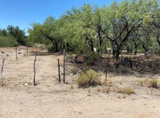 1475 W Falcon Way #F, Amado, AZ 85645