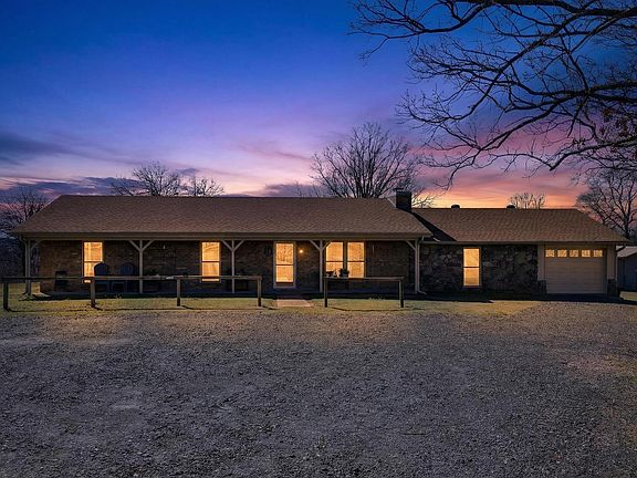 3rd image of 3393 Ed Haymes Rd