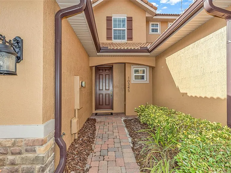 10345 Belfry Cir — Photo 2