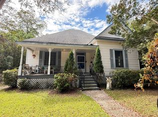 122 N Salem Ave, Sumter, SC 29150