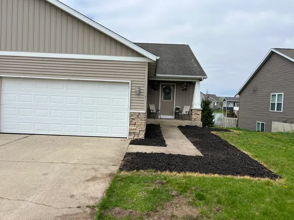 4427 136th Ave, Holland, MI 49424