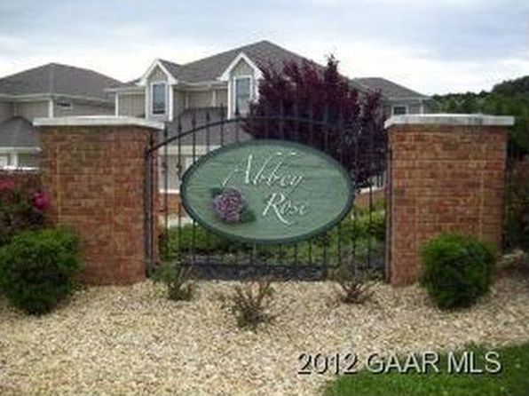 5 Abbey Ct