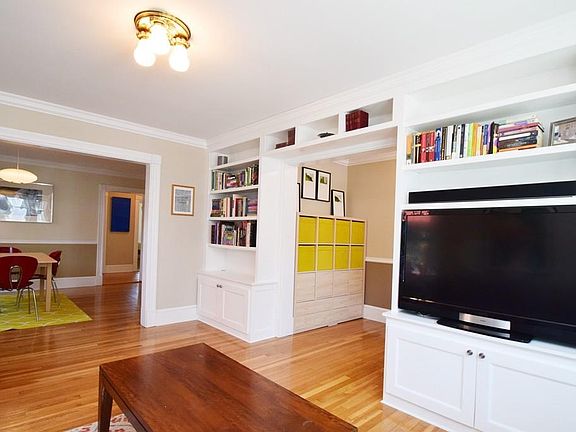 3rd image of 14 Boynton St #1